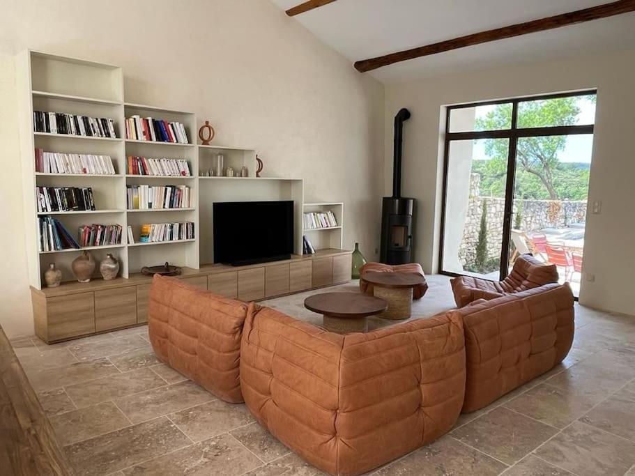 La Planette Villa Венаск Екстериор снимка